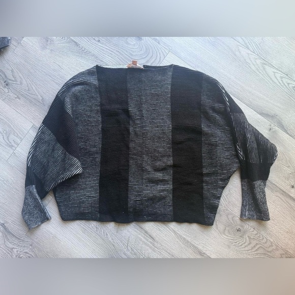 Philosophy Woman Striped Knit Top Sweater
Winter Warm Pullover Soft Cozy… - Picture 1 of 3